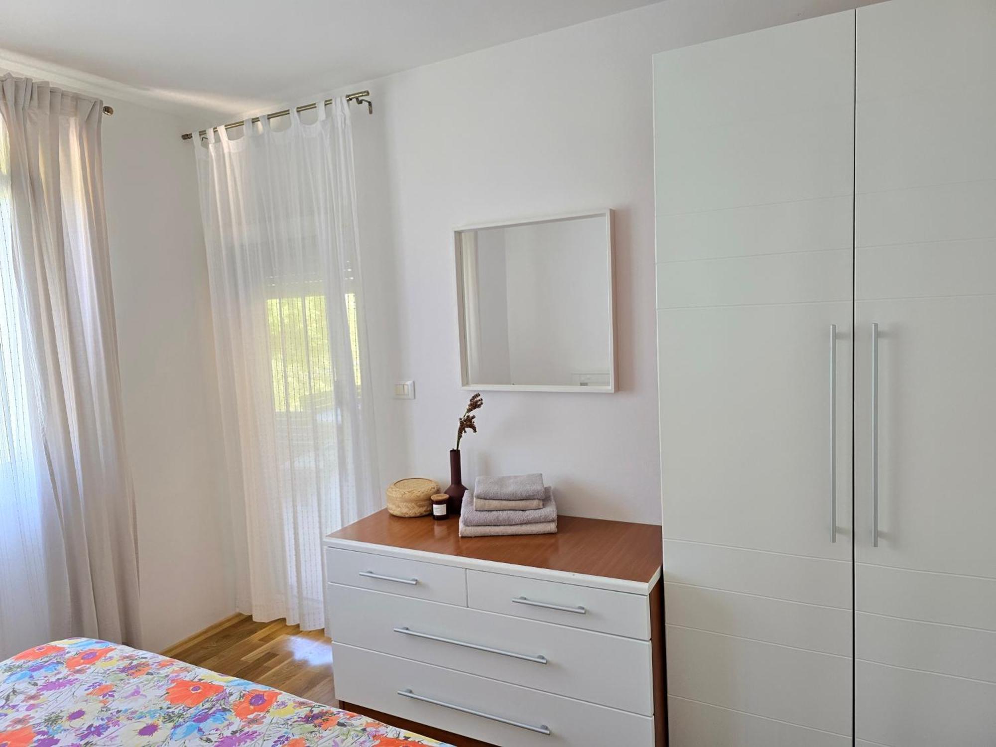 Appartement Olive Garden, With A Private Pool